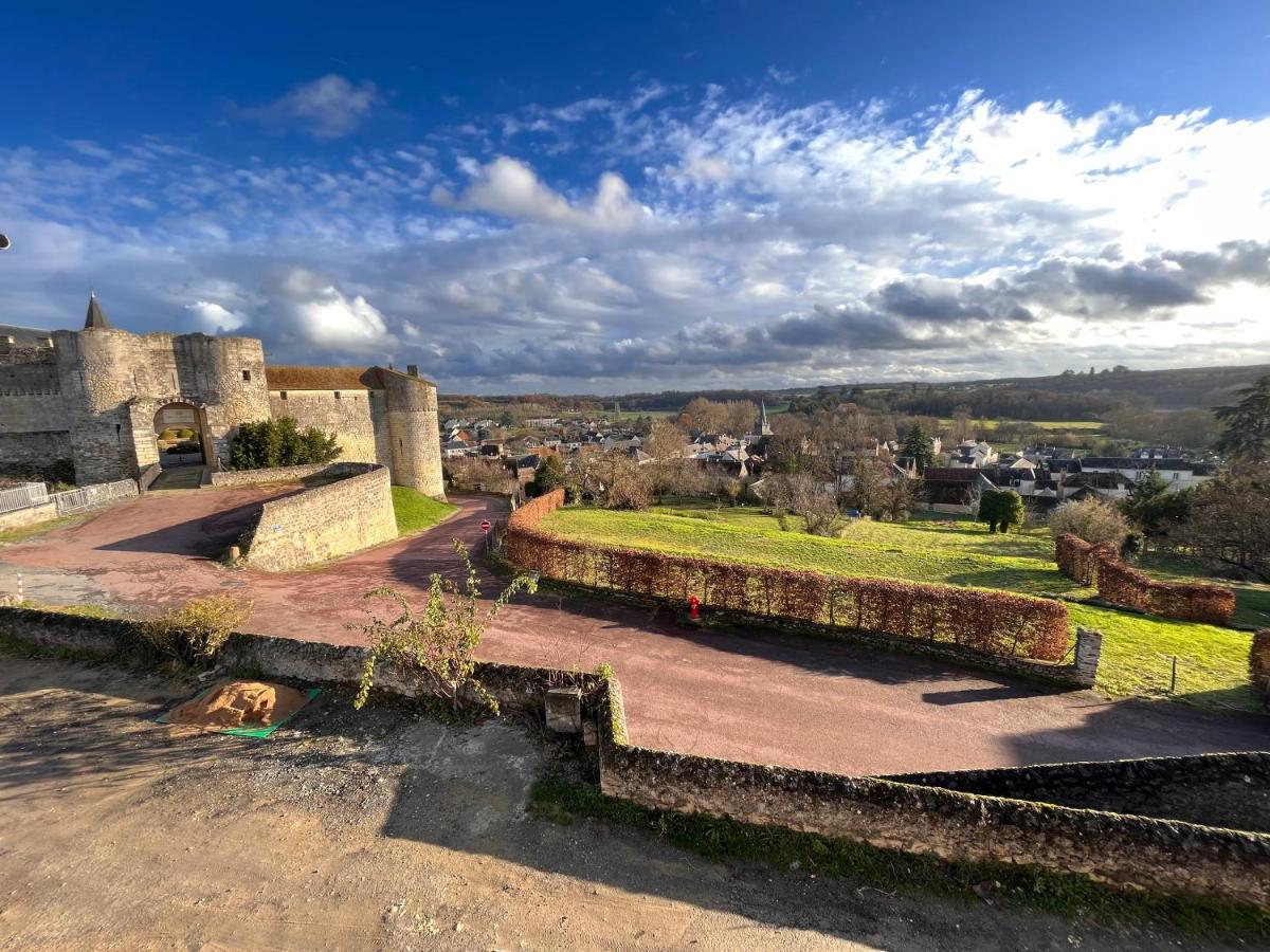 Le Grand-Pressigny Maisons D'Hotes Du Chateau Au Grand Pressigny מראה חיצוני תמונה